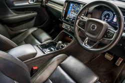 2021 Volvo XC40 T5 R-Design MY21 AWD Onyx Black