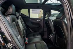 2021 Volvo XC40 T5 R-Design MY21 AWD Onyx Black