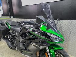 2023 Kawasaki NINJA 1000SX GREEN
