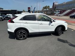 2024 Mitsubishi Eclipse Cross PHEV ES