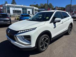 2024 Mitsubishi Eclipse Cross PHEV ES