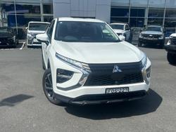 2024 Mitsubishi Eclipse Cross PHEV ES