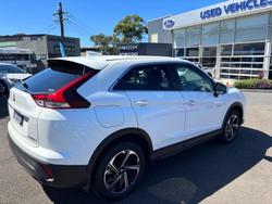 2024 Mitsubishi Eclipse Cross PHEV ES