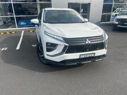 2024 Mitsubishi Eclipse Cross PHEV ES