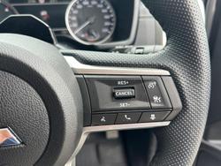 2024 Mitsubishi Triton GLS