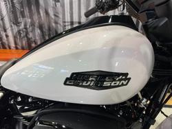 2025 Harley-davidson FLHX STREET GLIDE (117) White Onyx Pearl