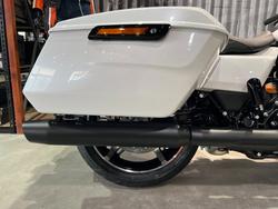 2025 Harley-davidson FLHX STREET GLIDE (117) White Onyx Pearl