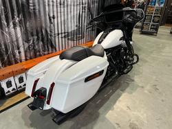 2025 Harley-davidson FLHX STREET GLIDE (117) White Onyx Pearl