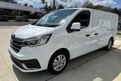 2024 Renault Trafic Premium
