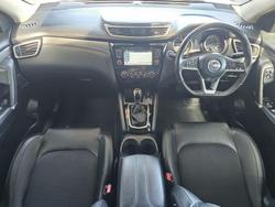 2017 Nissan QASHQAI ST-L