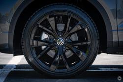 2025 Volkswagen T-Roc 140TSI R-Line