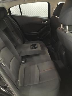 2018 Mazda 3 Maxx Sport