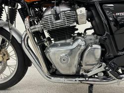 2021 Royal Enfield INTERCEPTOR 650 CLASSIC Orange