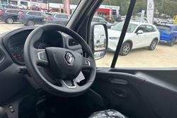 2024 Renault Master Pro 110kW
