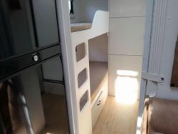 2025 Franklin Razor 220 2 Bunks 220