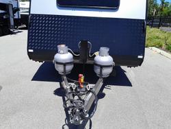 2025 Franklin Razor 196 Rev Cafe 196