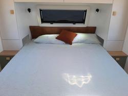 2025 Franklin Razor 196 Rev Cafe 196