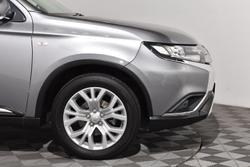 2019 Mitsubishi Outlander ES