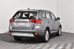 2019 Mitsubishi Outlander ES