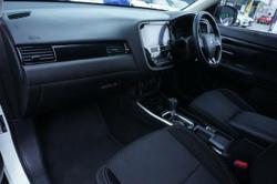 2018 Mitsubishi Outlander ES