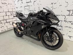 2024 Kawasaki Ninja ZX-4R Ninja Black