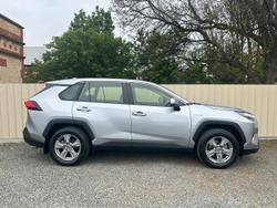 2022 Toyota RAV4 GX