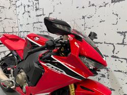 2017 Honda CBR1000RRA ABS Fireblade Fireblade Red