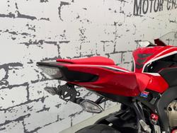 2017 Honda CBR1000RRA ABS Fireblade Fireblade Red