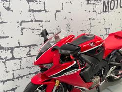 2017 Honda CBR1000RRA ABS Fireblade Fireblade Red