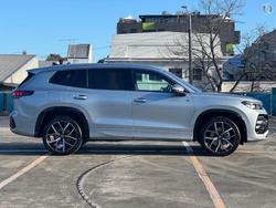 2025 Volkswagen Tayron 195TSI R-Line