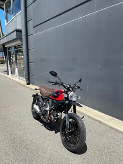 2016 Ducati Scrambler ICON Scrambler Red