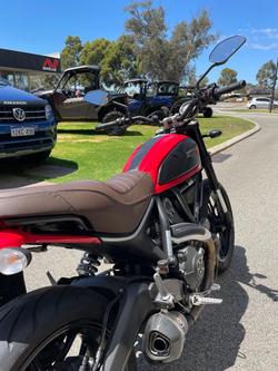 2016 Ducati Scrambler ICON Scrambler Red