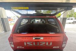 2017 Isuzu D-MAX LS-U