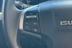 2017 Isuzu D-MAX LS-U