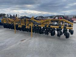 0 SERAFIN ULTISOW STPL 8M FOLDING LINKAGE BAR SINGLE DISC SEEDER NEW YELLOW