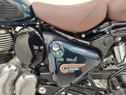 2023 Royal Enfield CLASSIC 350 CHROME Green