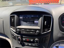 2017 HYUNDAI iLOAD 3S LIFTBACK