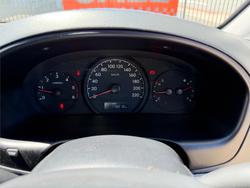 2017 HYUNDAI iLOAD 3S LIFTBACK