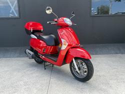 2024 Kymco Like 125 Like Red