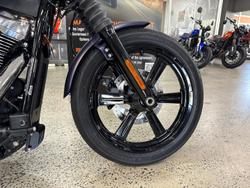 2025 Harley-Davidson Street Bob 117 (FXBB) Softail Purple
