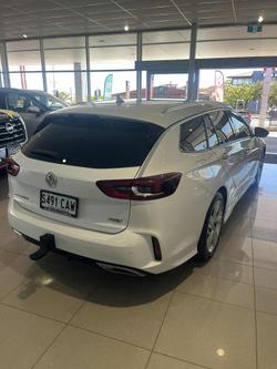 2018 Holden Commodore RS-V