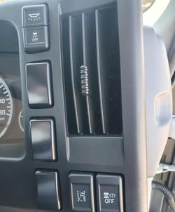 2024 Isuzu Nlr 45-150 Amt Mwb Traypack