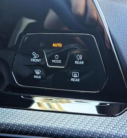 2023 Volkswagen Golf 110TSI R-Line 8 MY24 Pure White