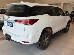 2022 Toyota Fortuner 2.8L DSL  6AT GX