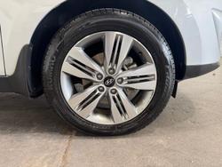 2015 Hyundai ix35 Highlander Series II MY15 AWD Platinum Silver