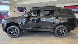 2025 Isuzu MU-X X-TERRAIN MY25.5 4X4 Dual Range Basalt Black