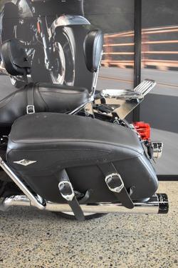 2014 Harley-davidson FLHR ROAD KING BLACK