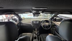 2025 Isuzu D-MAX BLADE