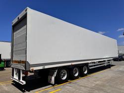 2014 FTE St3 24 Pallet -28 Freezer, Rear Evap Roller Door, 4.2M