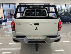 2017 Mitsubishi Triton GLX MQ MY17 4X4 Dual Range White